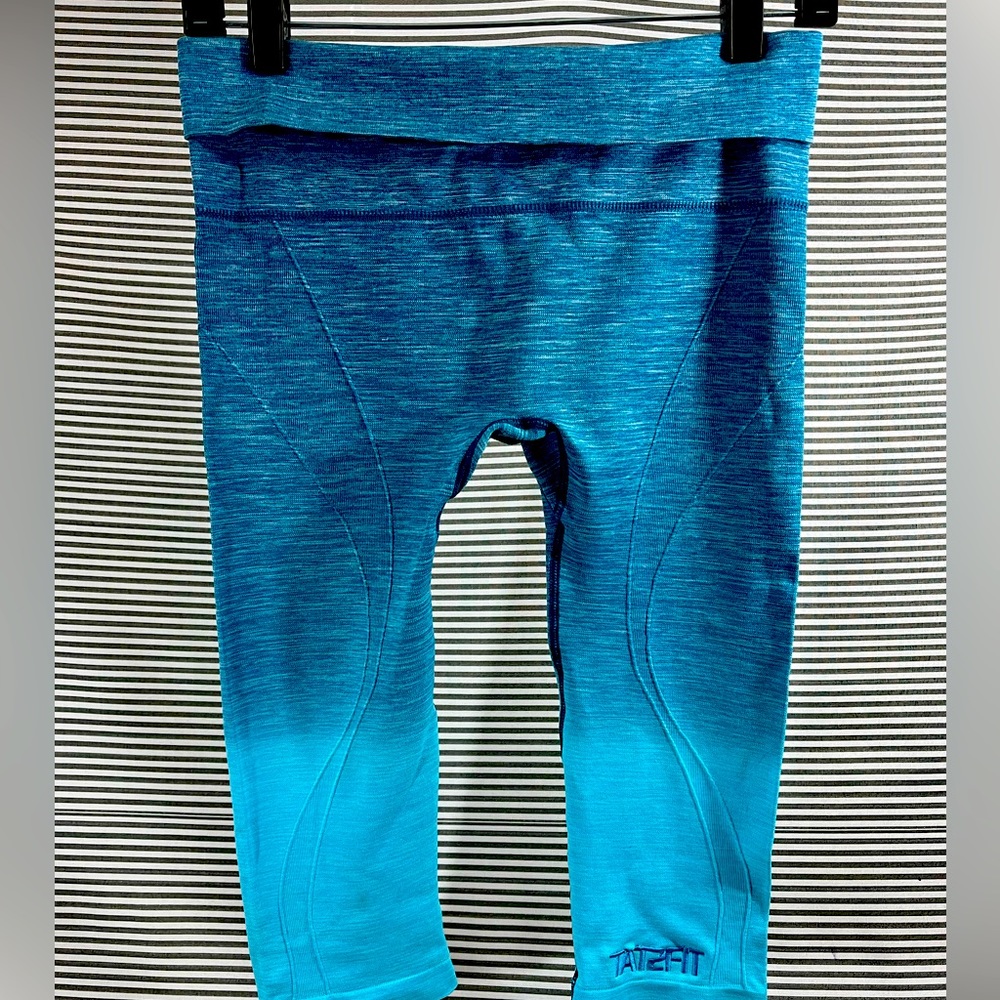 Women’s Ombré Capri